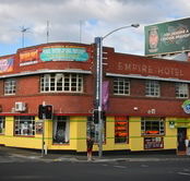 Republic Bar  Cafe - Accommodation Gladstone