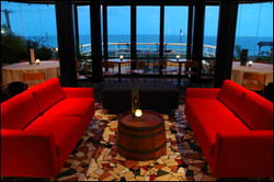 The Beach Hotel Merewether - Accommodation Gladstone 0