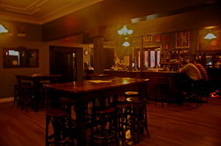 Rainbow Hotel - Accommodation Gladstone 0
