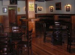 Jack Duggans Irish Pub - Accommodation Gladstone 0