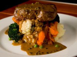 Jack Duggans Irish Pub - Accommodation Gladstone 1