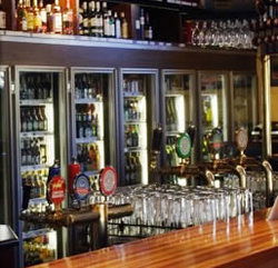TC's Bar And  Gaming Lounge - Accommodation Gladstone 2