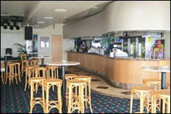 The Beach Hotel Merewether - Accommodation Gladstone 3