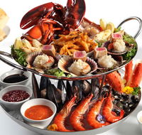 Crustaceans On The Wharf - Accommodation Gladstone