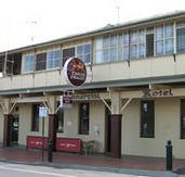 Commercial Hotel Alexandra - Accommodation Gladstone