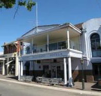 Mount Pleasant Hotel - Accommodation Gladstone