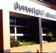 The Beverly Hills Hotel - Accommodation Gladstone