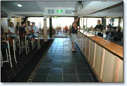 Bateau Bay NSW Accommodation Gladstone