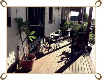 Nag's Head Hotel - Accommodation Gladstone 2