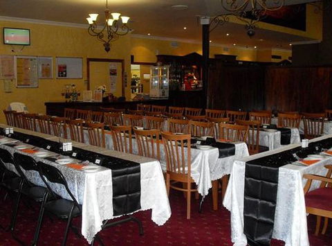 Deja Vu Bar And Lounge - Accommodation Gladstone 2
