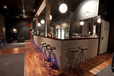 Clique Bar Lounge - Accommodation Gladstone 0