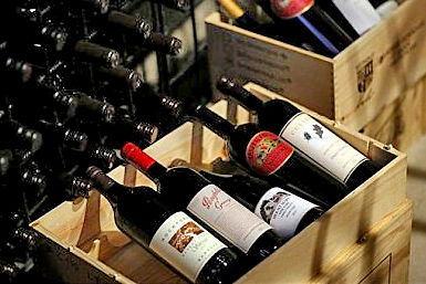 Kirk's Wine Bar - Accommodation Gladstone 0