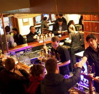 Portland Hotel  James Squire Brewhouse - Accommodation Gladstone