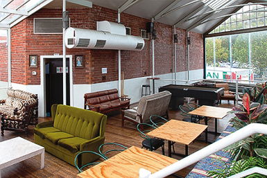 The Mercat Cross Hotel - Accommodation Gladstone 0