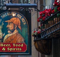 The Sherlock Holmes Inn - Accommodation Gladstone