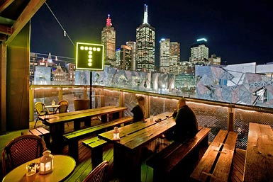 Transit Rooftop Bar - Accommodation Gladstone 0
