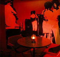 Bunker Lounge - Accommodation Gladstone
