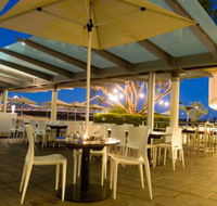 Friday's Riverside - Accommodation Gladstone