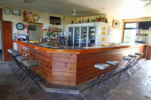 Garradunga Hotel - Accommodation Gladstone 0