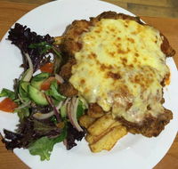 Coomera Waters Tavern - Accommodation Gladstone