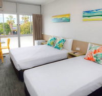 Palm Beach Hotel - Accommodation Gladstone
