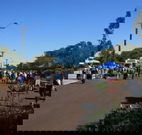 Nungarin Markets - Accommodation Gladstone