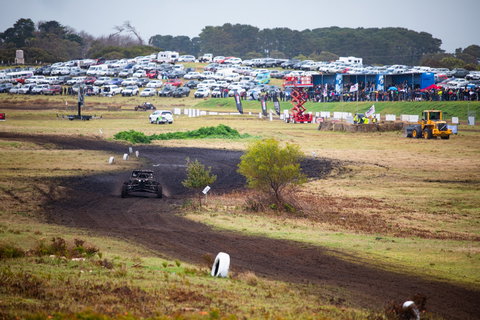 The Pines Enduro - Accommodation Gladstone 2