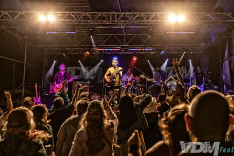 VDM Fest - Rock Edge Country Music Festival - Accommodation Gladstone 0