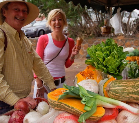 Albany Farmers Market - Accommodation Gladstone 0
