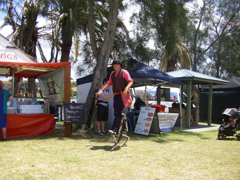 Narrabeen Lakes Festival - Accommodation Gladstone 0