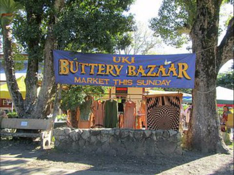 Uki Buttery Bazaar - Accommodation Gladstone 0