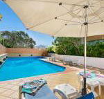Santorini Twin Waters - Accommodation Gladstone