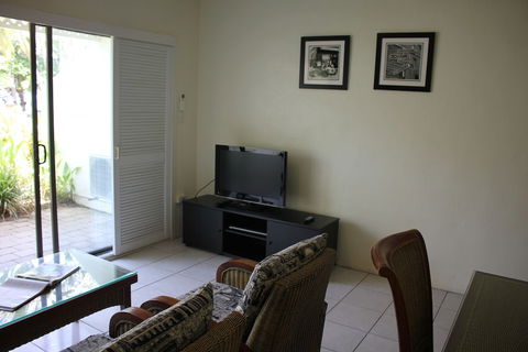 Beachfront Terraces - Accommodation Gladstone 2
