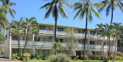 Beachfront Terraces - Accommodation Gladstone 1