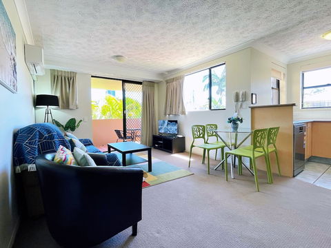 Mermaid Beach Park View Resort - Accommodation Gladstone 3