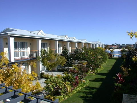 C Mandurah Resort - Accommodation Gladstone 4