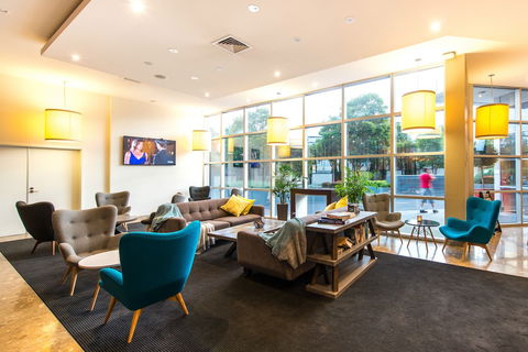 Ibis Melbourne Glen Waverley - Accommodation Gladstone 2