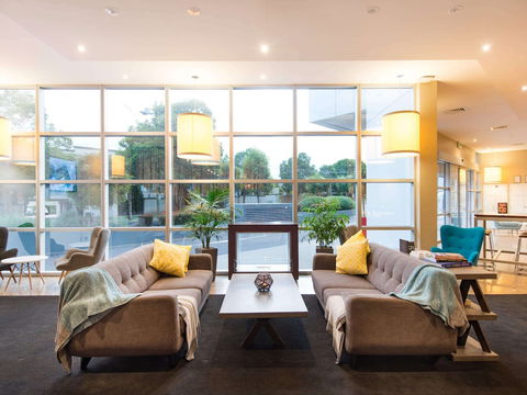 Ibis Melbourne Glen Waverley - Accommodation Gladstone 4