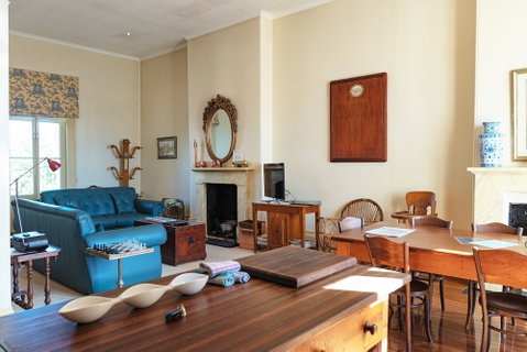 Fire Station Inn - Accommodation Gladstone 2