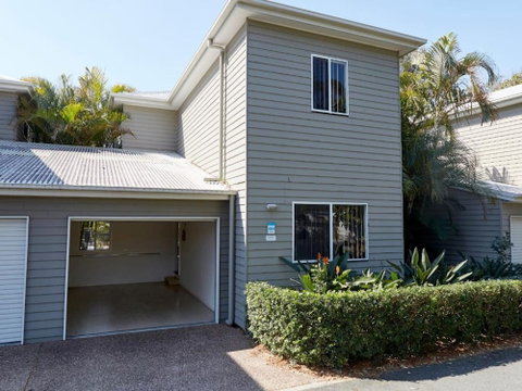 NRMA Treasure Island Holiday Resort - Accommodation Gladstone 4