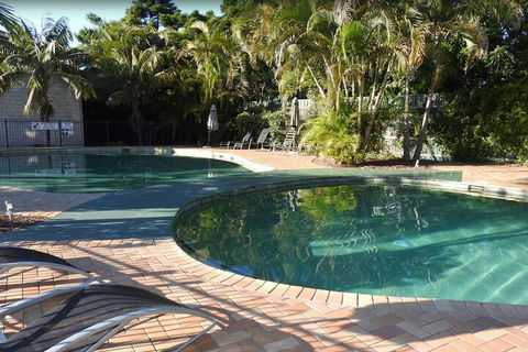 Aqualuna Beach Resort - Accommodation Gladstone 4