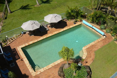 Sails Resort On Golden Beach - Accommodation Gladstone 3