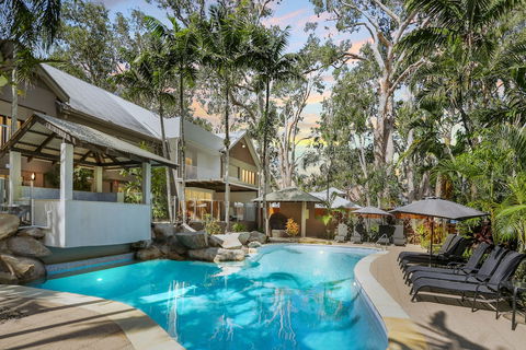 Paradise On The Beach Resort - Palm Cove - Accommodation Gladstone 2