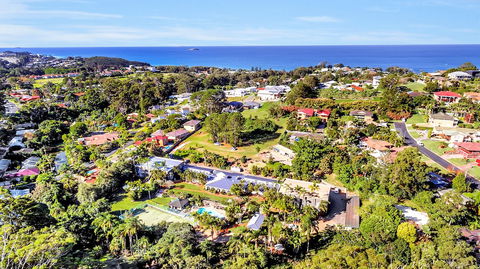 Korora Bay Village Resort - Accommodation Gladstone 0