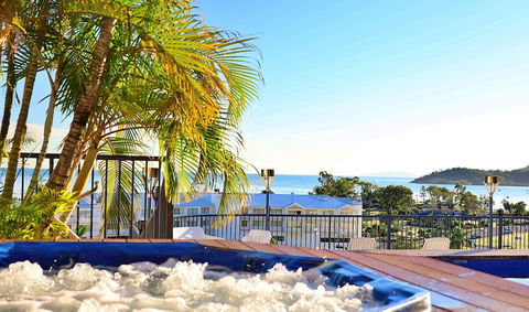 Whitsunday Terraces Hotel Airlie Beach - Accommodation Gladstone 2