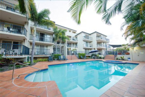 Sunset Island Resort - Accommodation Gladstone 3