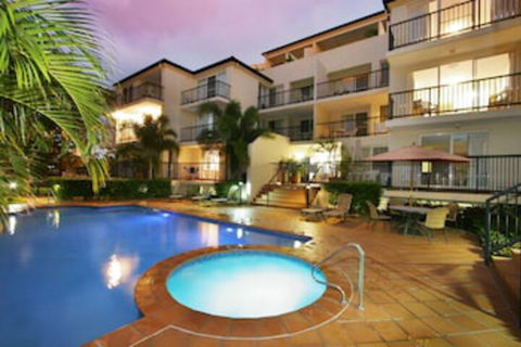 Sunset Island Resort - Accommodation Gladstone 0