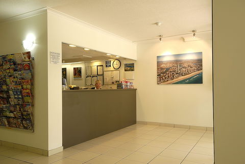 Baronnet Apartments - Accommodation Gladstone 0