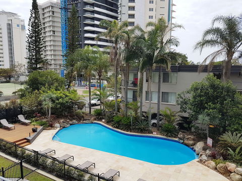 Baronnet Apartments - Accommodation Gladstone 3