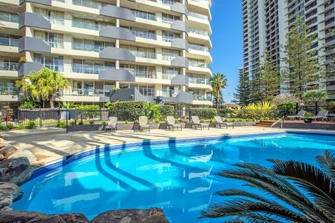 Baronnet Apartments - Accommodation Gladstone 5